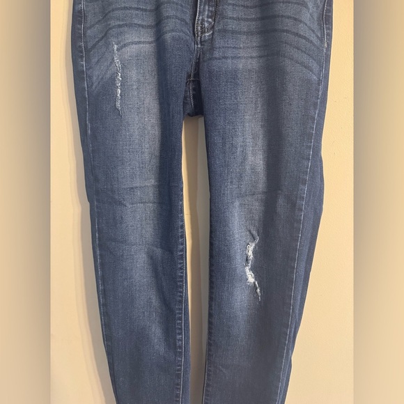 KanCan Blue Skinny Jeans with Distressed Detailing - Picture 2 of 5